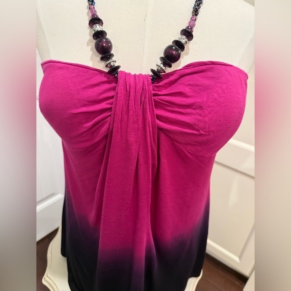 VENUS Womens Medium Fuchsia Ombré Halter Top with Beautiful Beaded Necklace - Picture 8 of 10